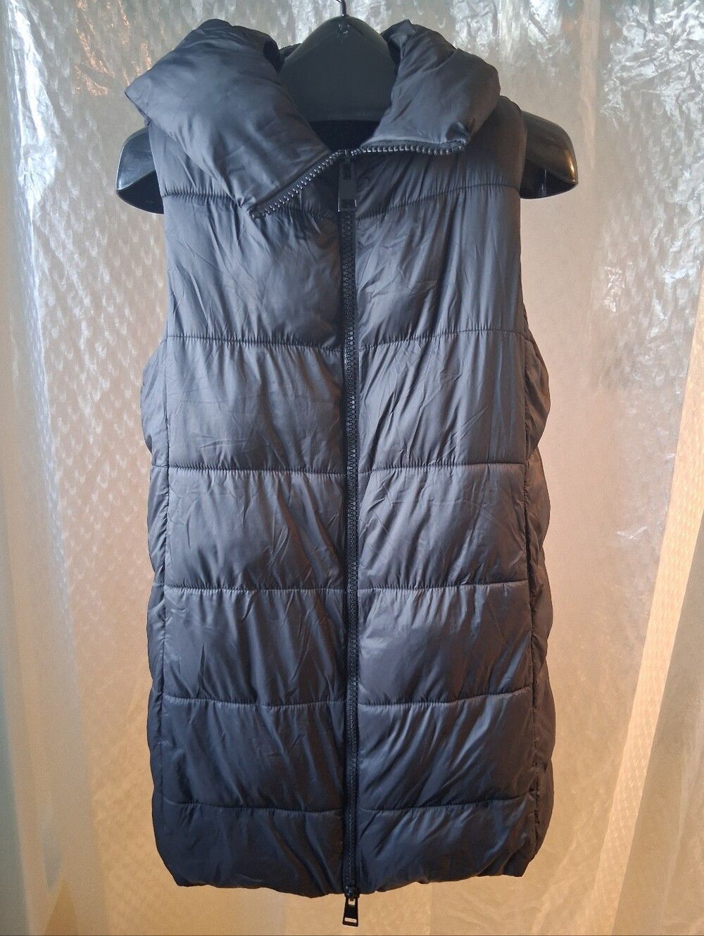 Zara Sleeveless Black Puffer Long Vest Size M